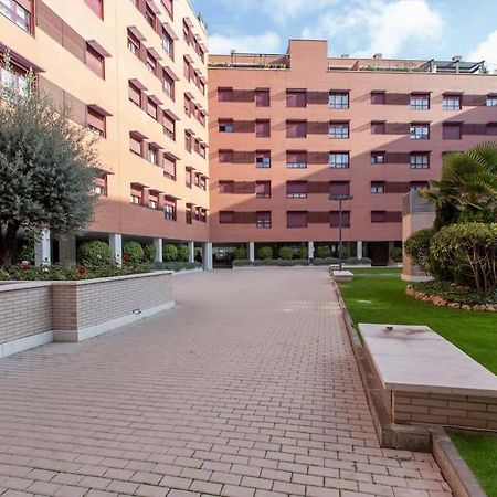 Relajate Despues De Patear Madrid Διαμέρισμα Εξωτερικό φωτογραφία